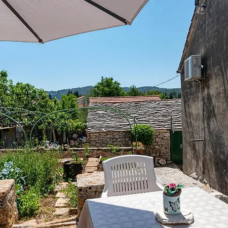 With A Parking Space Zrnovo, Korcula - 9239 Appartamento