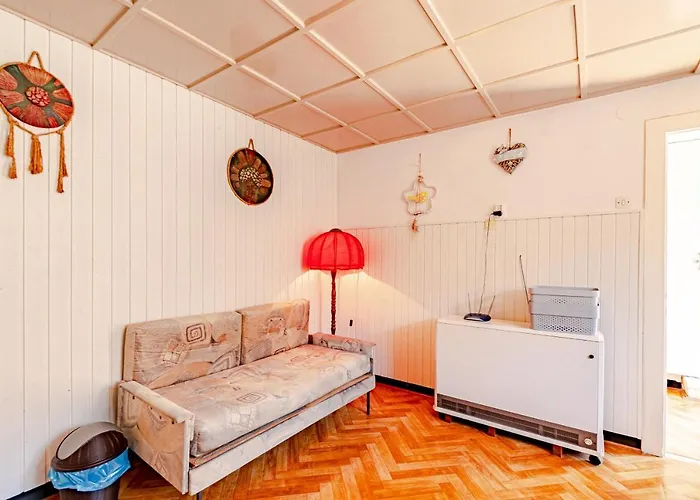 Appartement With Parking Space Zrnovo, Korcula - 9239