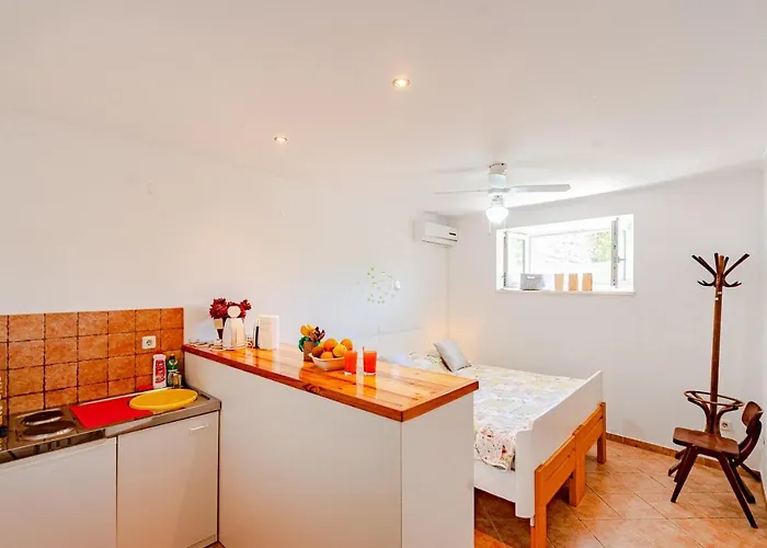 With Parking Space Zrnovo, Korcula - 9239 Appartement *